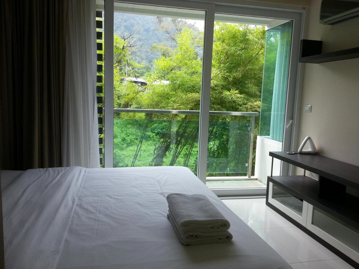 The Baycliff Residences Patong Exterior photo