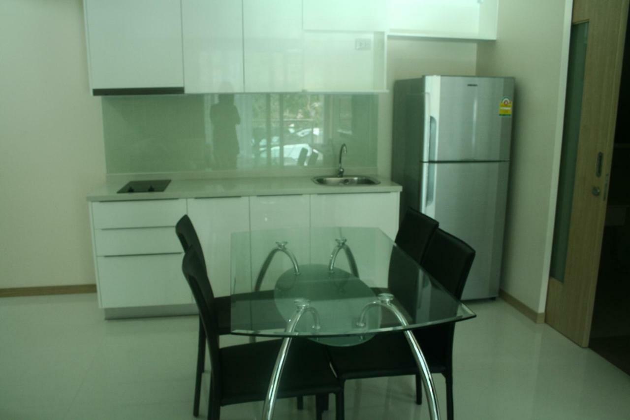 The Baycliff Residences Patong Exterior photo